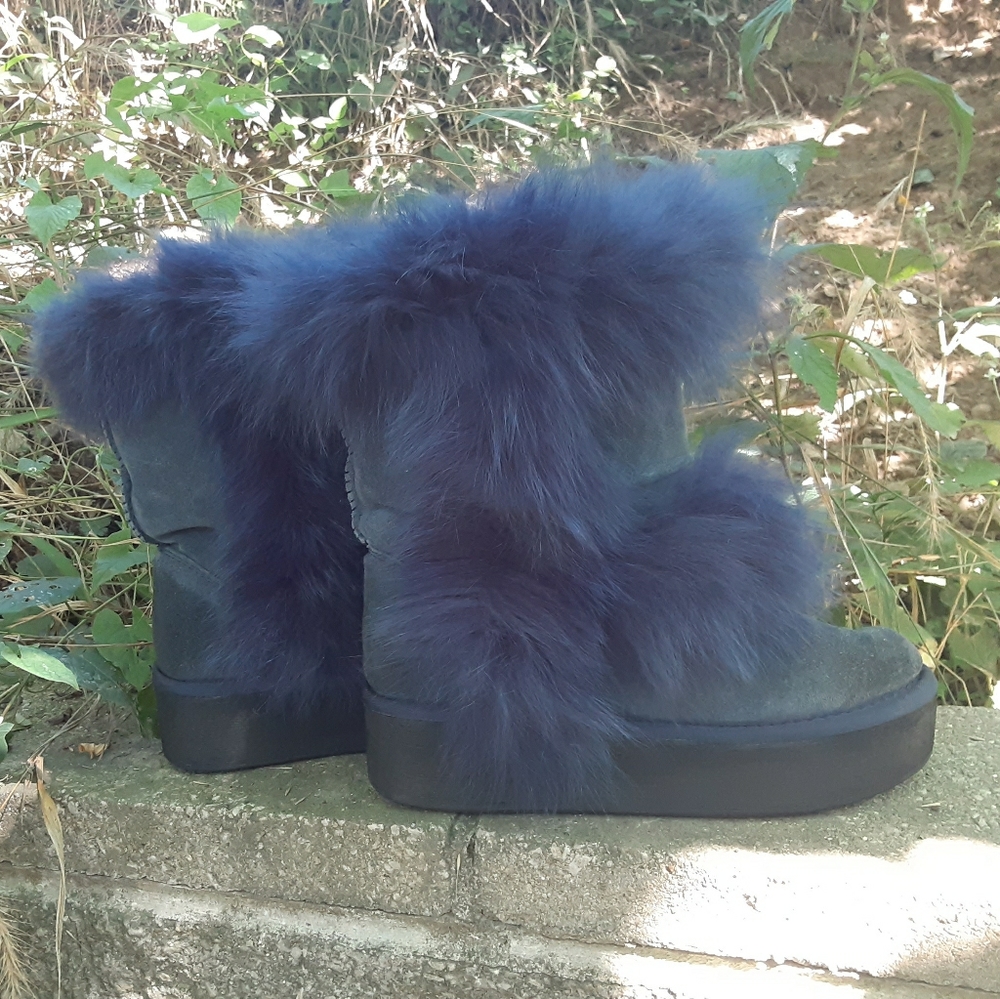 Mux Sz 8 Blue Fur and Leather Platform Boots